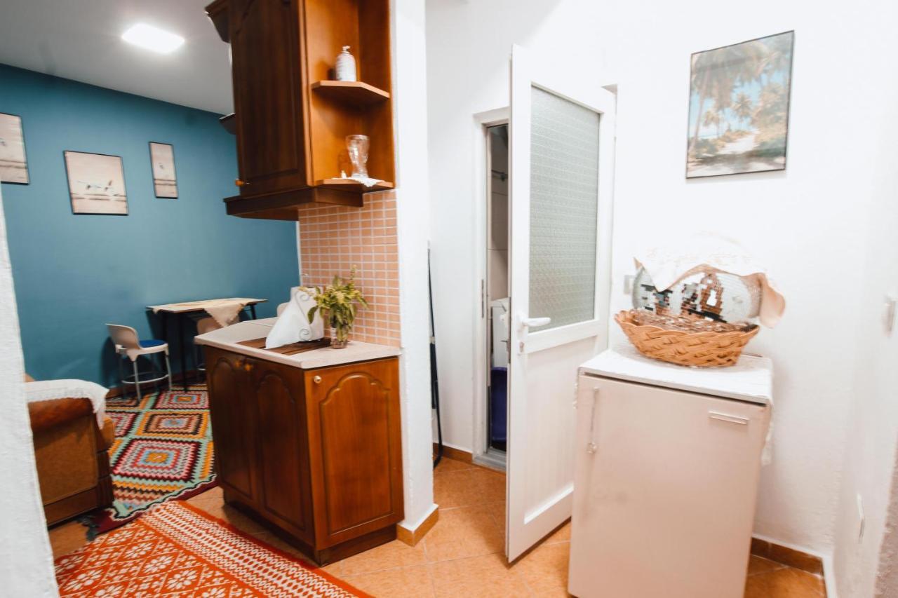Bb Traditional Apartment Гирокастра Экстерьер фото